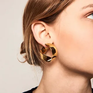 How to Clean Earrings at Home