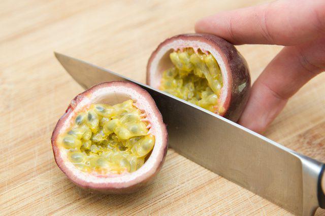 How to Eat Passion Fruit?