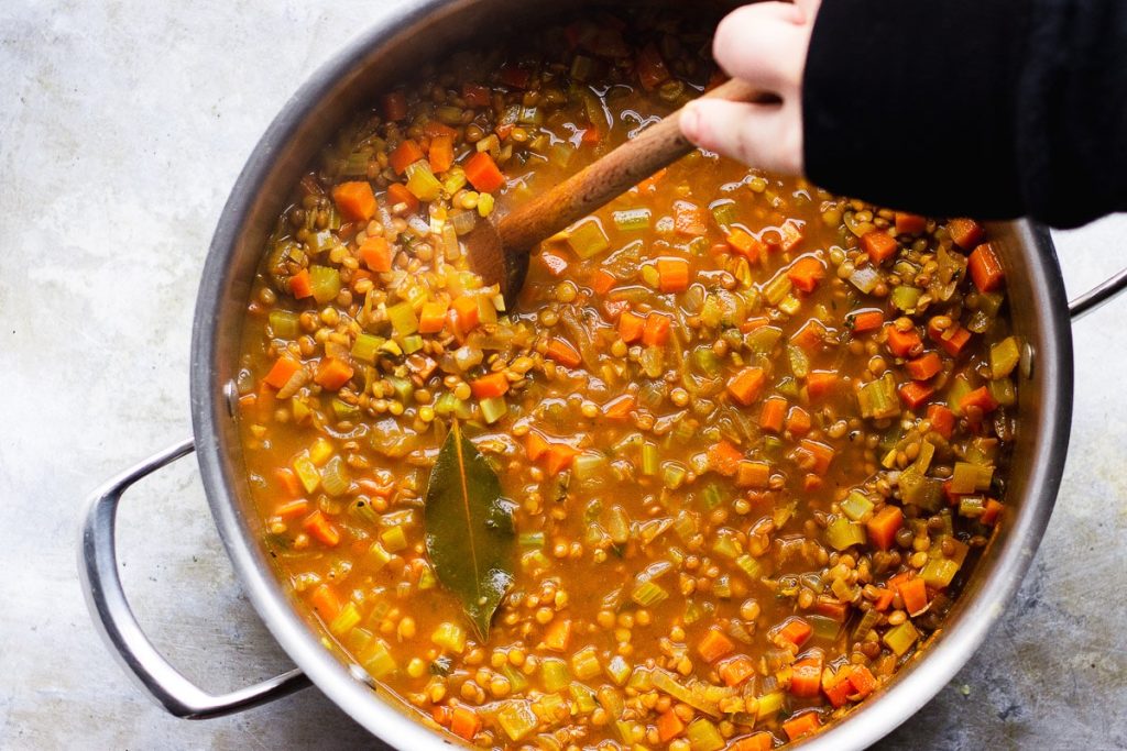 Come cucinare la zuppa di lenticchie