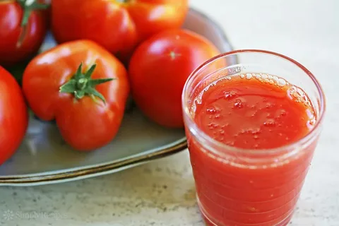 Полезен ли томатный сок для вас
