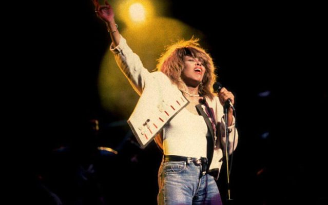 นักร้องวิญญาณ Tina Turner