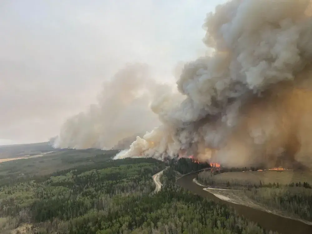 Unprecedented Canadian Wildfires Reach Europe, Fueling Concerns Over Record-breaking Season