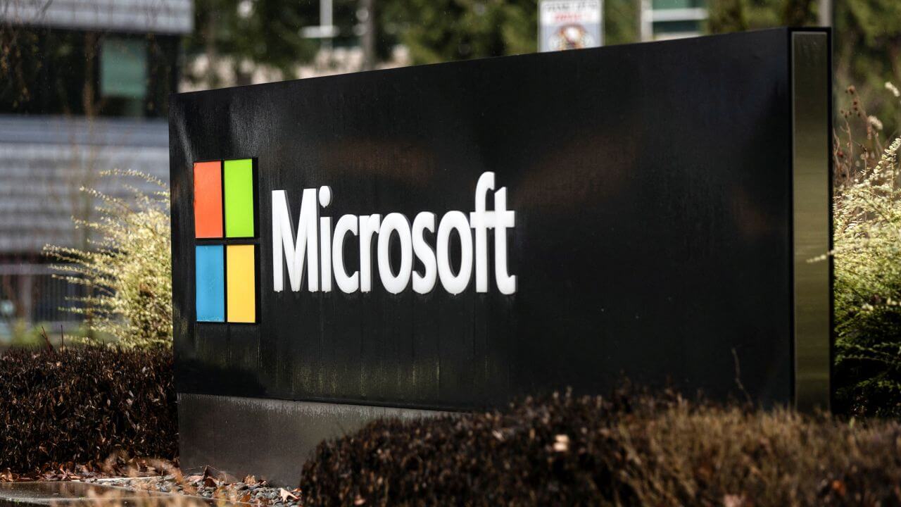 US Judge Temporarily Blocks Microsoft’s Activision Deal at FTC Request