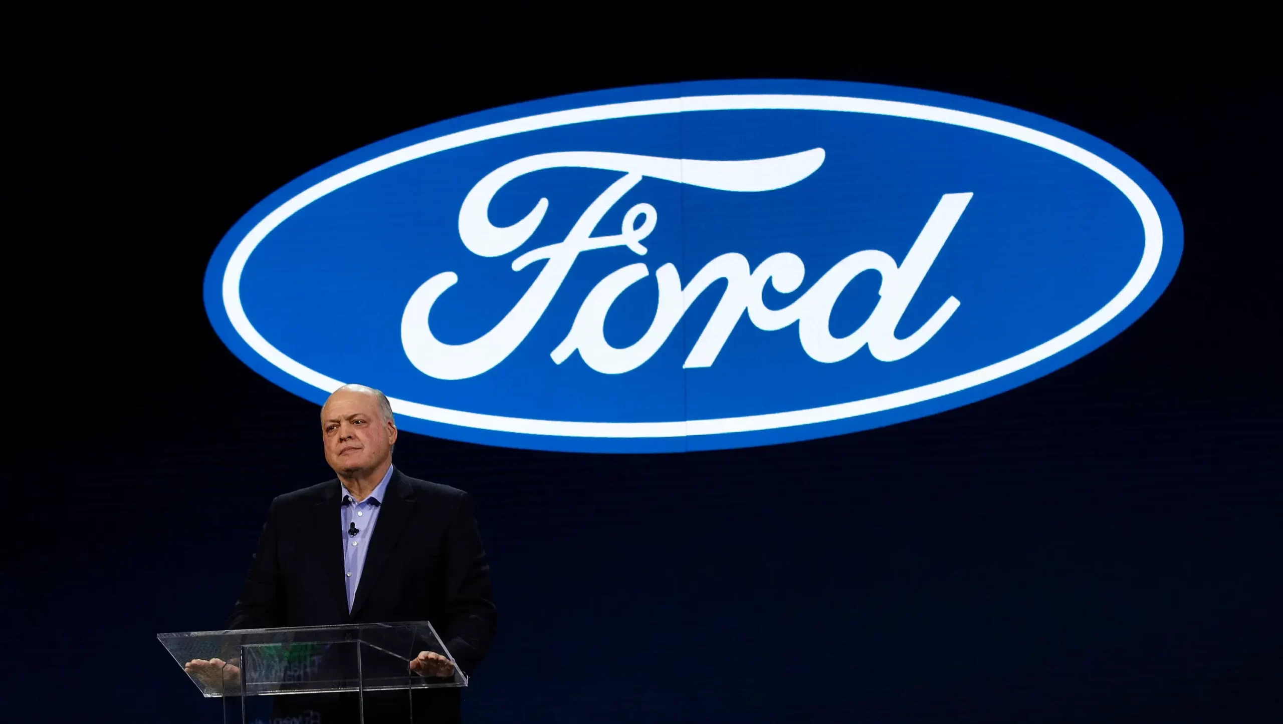 Ford Cuts Unspecified Number of Salaried Contract Employees