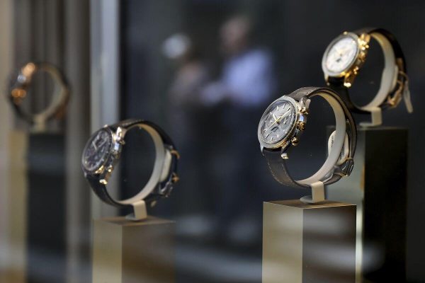 Vývoz švajčiarskych hodiniek