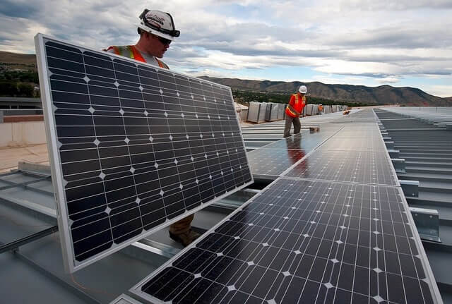 Harnessing the Sun: 250-Watt Solar Panel
