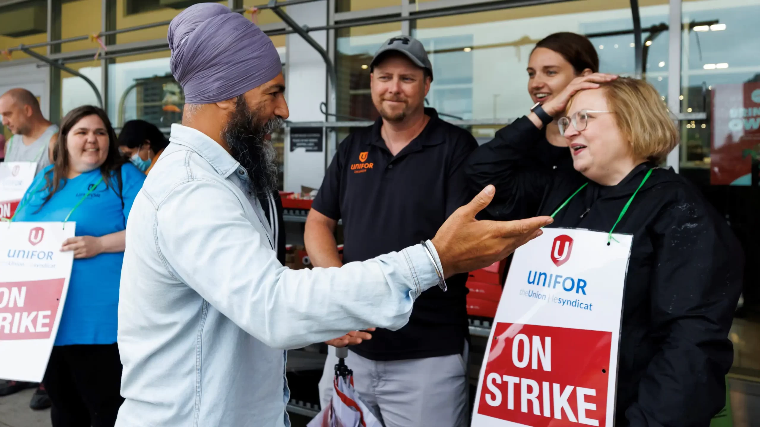 Metro Grocery Workers Strike: A Stand for Fair Wages in Toronto