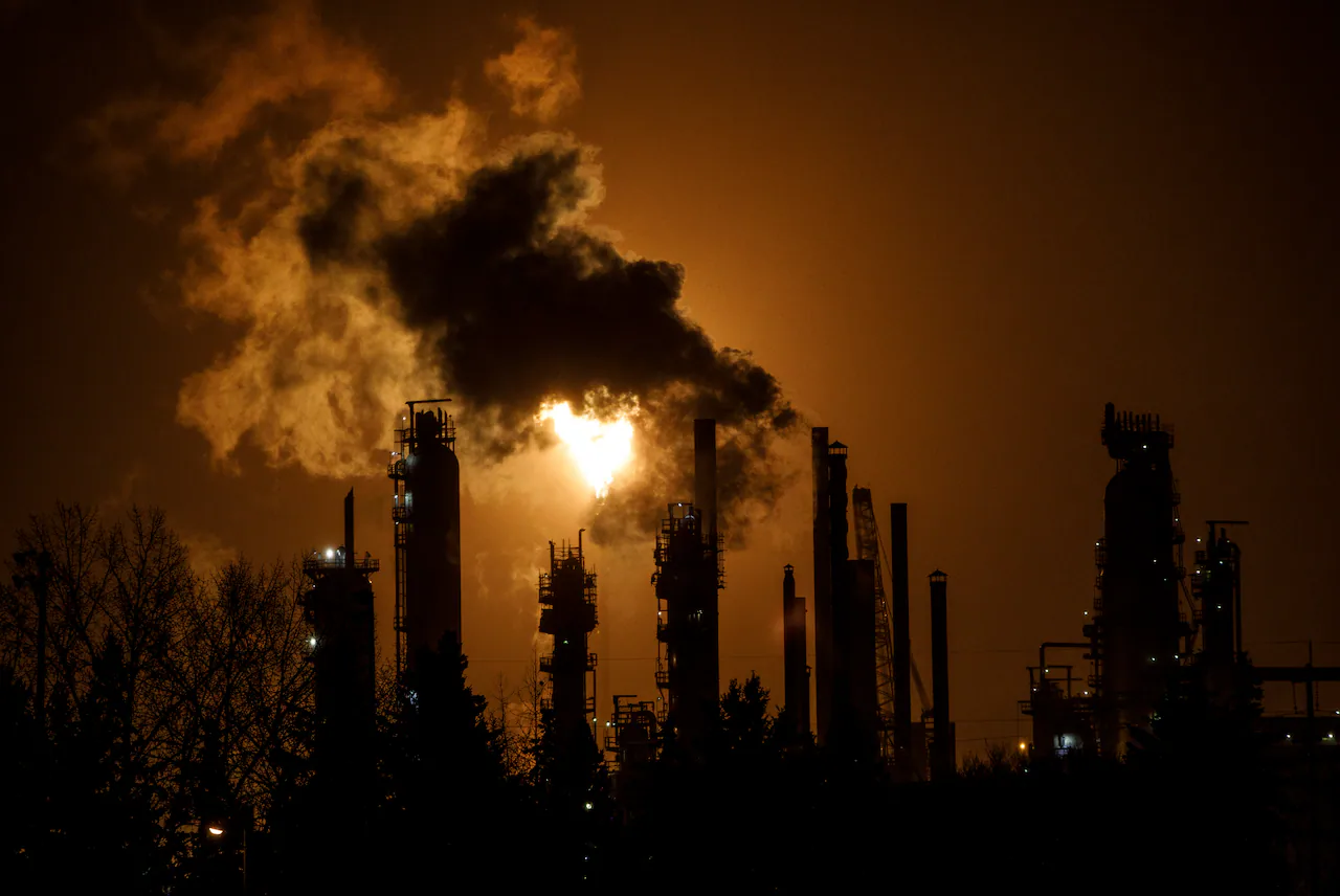 Canada’s Bold Initiative: Phasing Out Fossil Fuel Subsidies