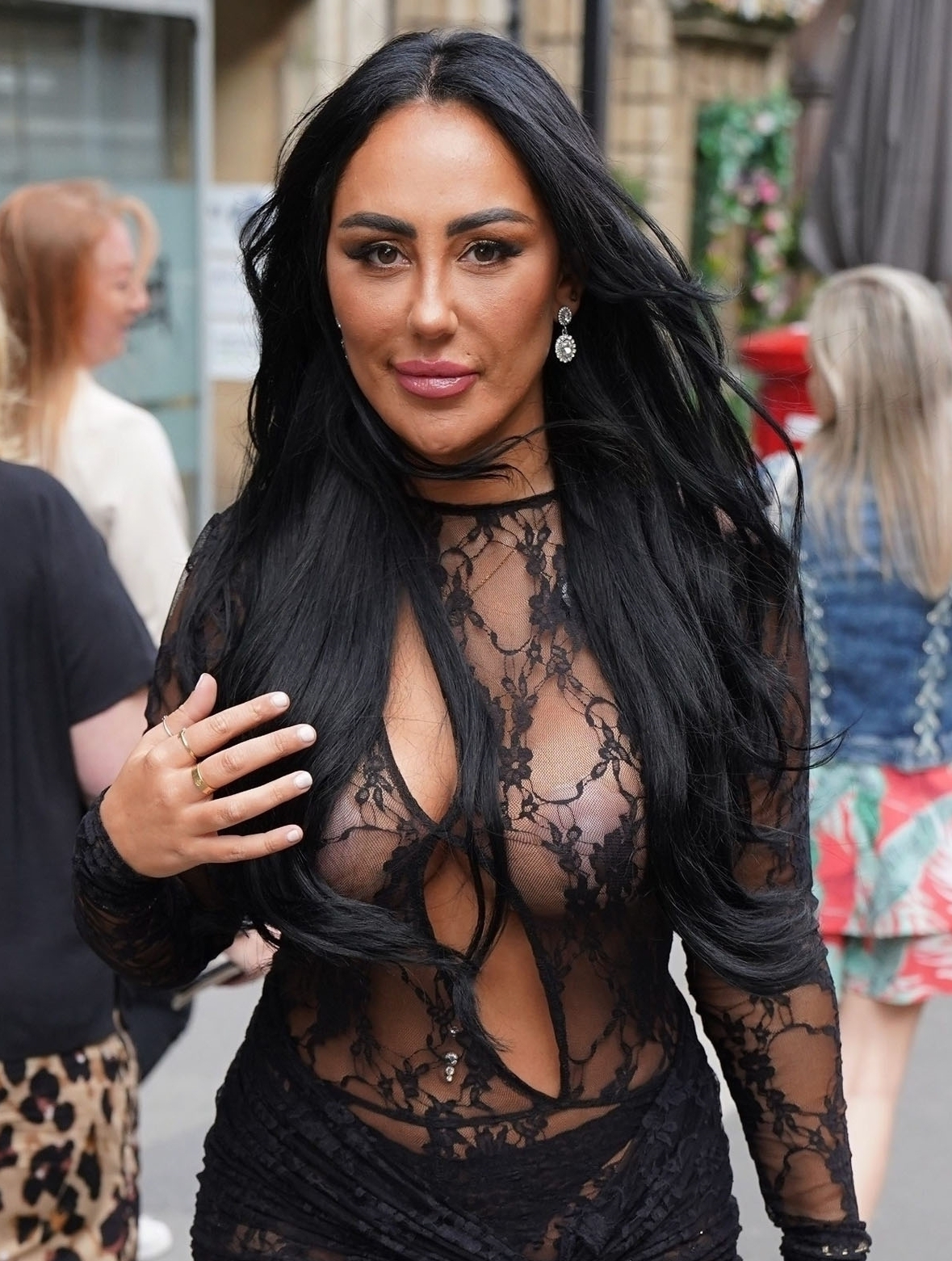 Sophie Kasaei’s See-Through Dress Moment: A Fashion Highlight of Her Greece Vacation