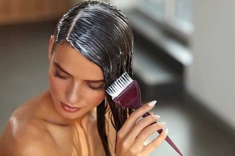 Herbal Remedia pro Hair et Crasso