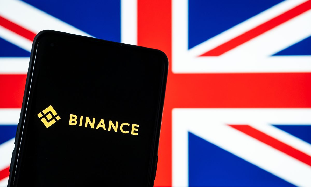 Unpacking the Decision: Binance Halts New UK User Registrations