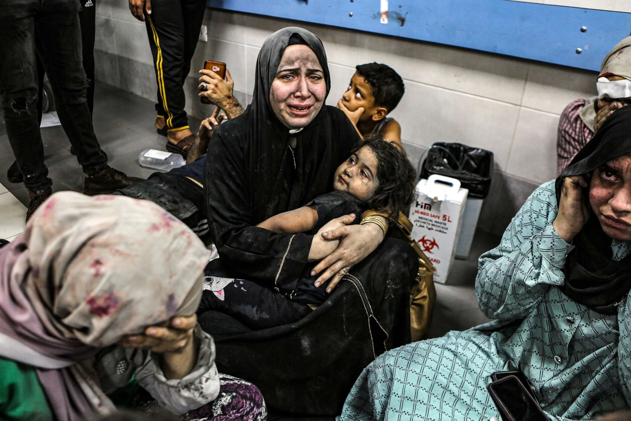 가자 병원 파업: 긴장이 고조되는 가운데 비극