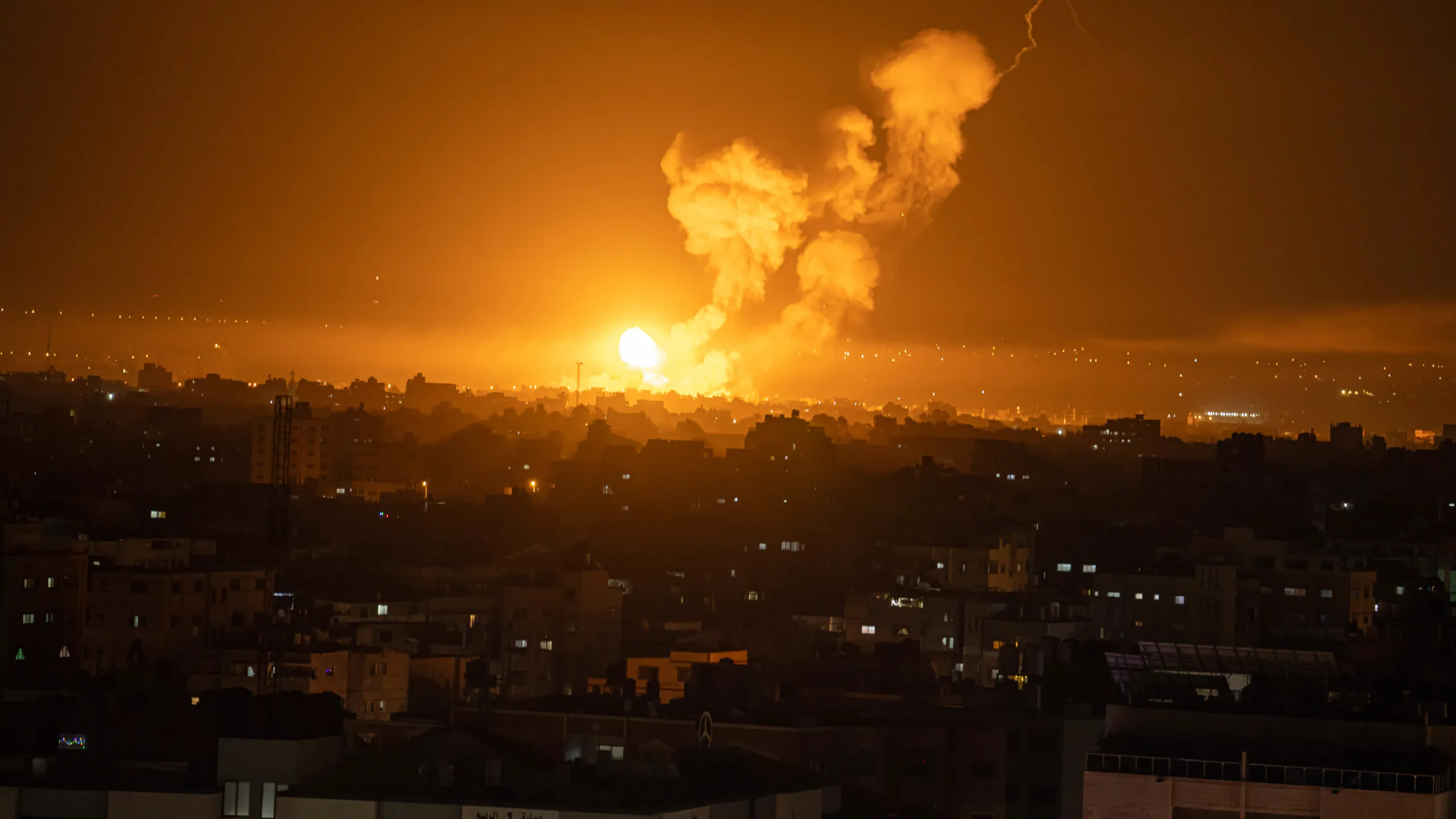 Криза за затемнување на Интернет во Газа: Конективноста пропаѓа поради конфликт