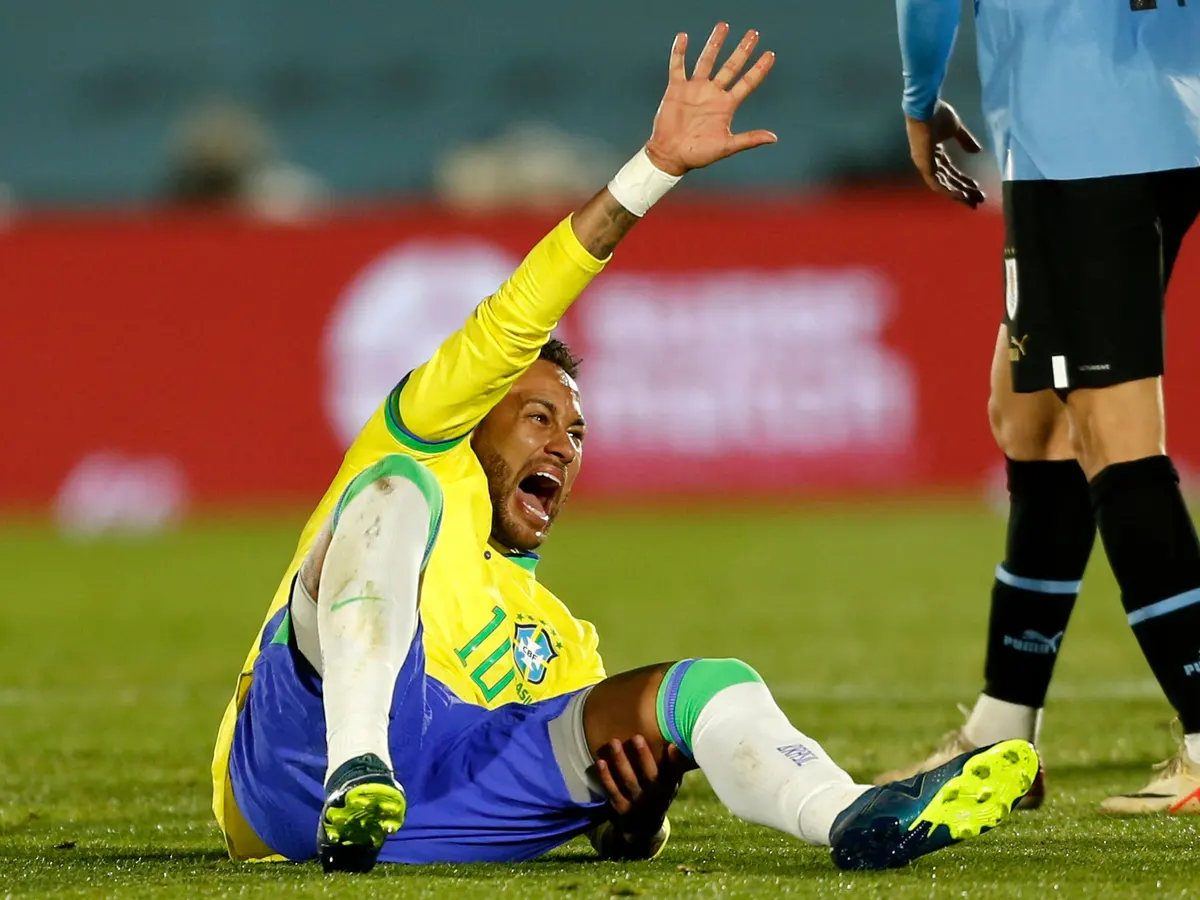 Neymar's ACL Injury - PLICKER - News, Sport