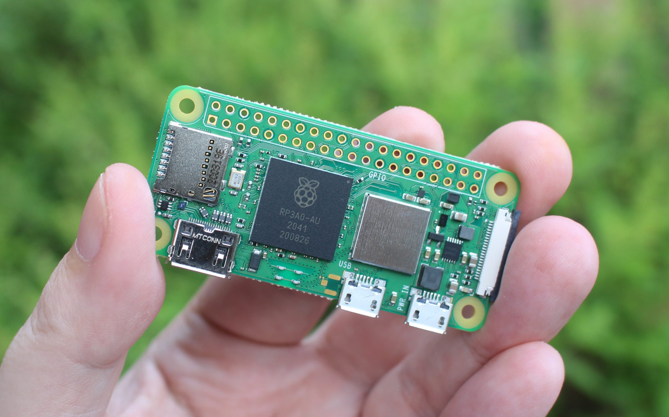 Raspberry Pi Zero 2: крошечная электростанция в вашем кармане!