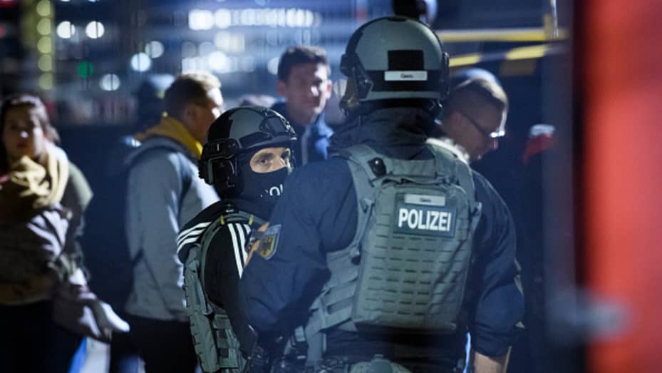 Hamburg Airport Hostage Standoff Resolved