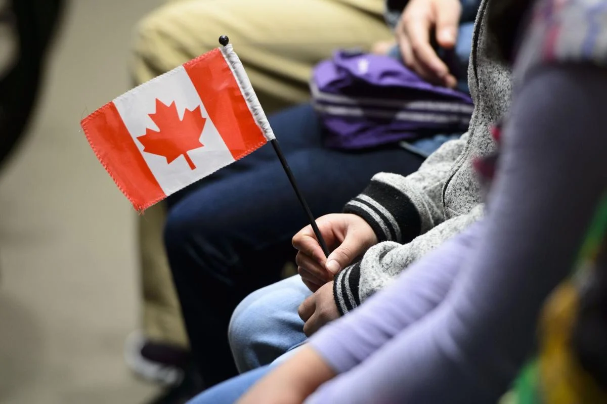 Giải mã xu hướng: Người nhập cư rời khỏi Canada