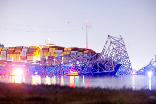 Shembja e urës së Baltimores e lë qytetin të ndarë