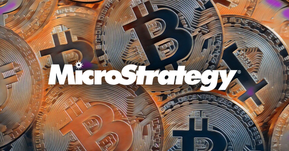 Nárast akcií MicroStrategy, keďže generálny riaditeľ zdvojnásobil bitcoinovú stávku