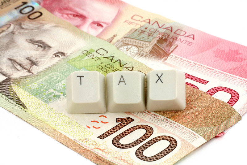 Përfundimet dhe daljet e taksave në Kanada për të ardhurit