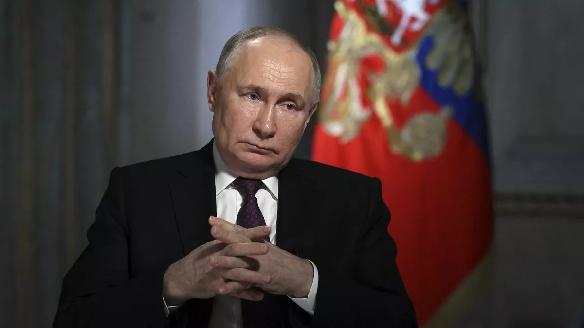 Vladimir Poetin verzekert stevige greep op de macht in Rusland na controversiële verkiezingen