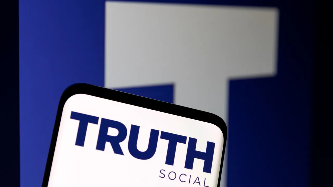 Акциите на DJT се понижават само дни след пускането на Truth Social на живо